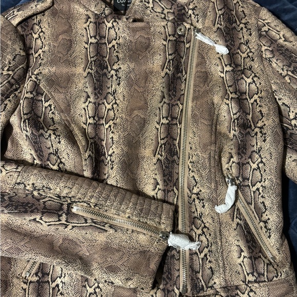 Fashion Nova Snake Print Bomber Jacket - Picture 4 of 4